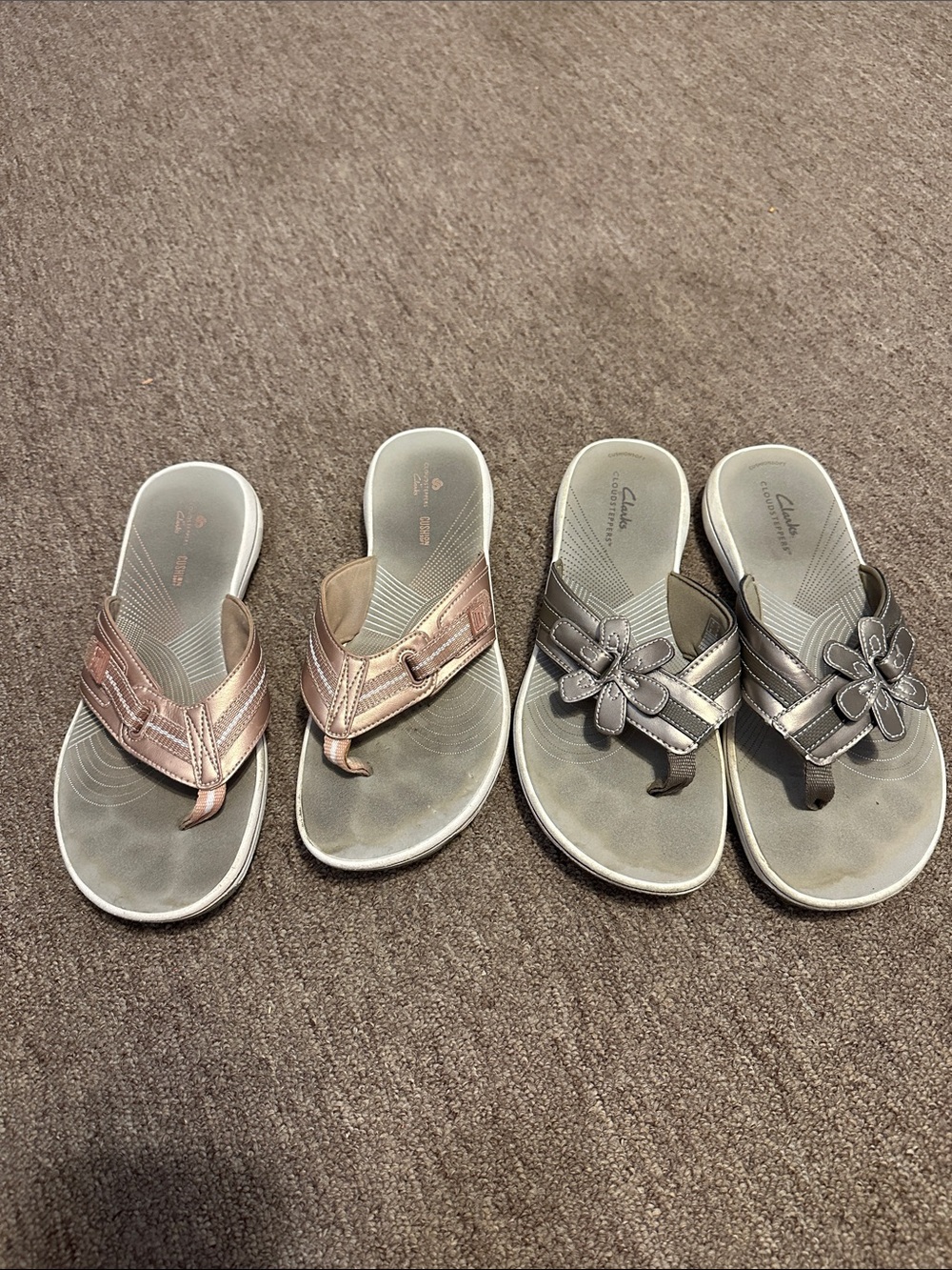 Clarks Cloudstepper Metallic Thong - Rose Gold & Silver bundel size 8 good